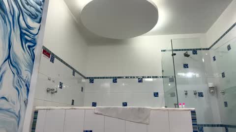 miaandluciferxxx online show from 02/02/25, 11:53