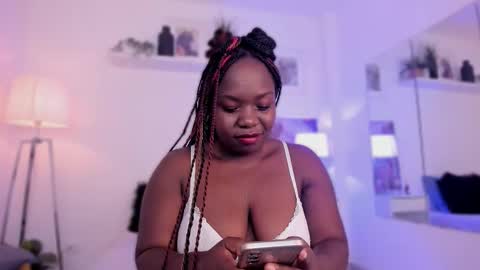 Snapshot of miaarossee chatting on 02/19/26, 11:06 Mia Rosse online show from 02/19/26, 11:06