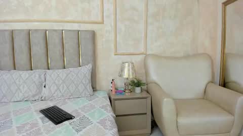 Snapshot of miaasummer chatting on 02/11/26, 11:37 Miaasummer online show from 02/11/26, 11:37