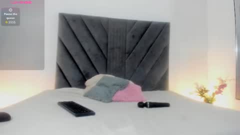 miaatorres_ online show from 07/21/26, 12:07