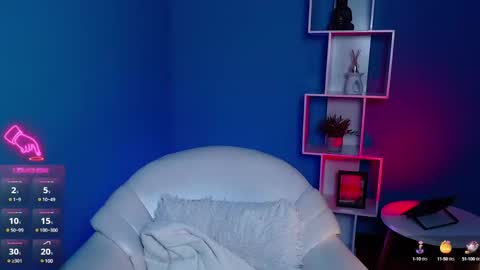 Snapshot of miaawild chatting on 12/02/24, 08:44 Andrea online show from 12/02/24, 08:44