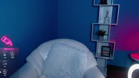 Snapshot of miaawild chatting on 12/05/24, 03:39 Andrea online show from 12/05/24, 03:39