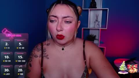 Snapshot of miaawild chatting on 12/20/24, 08:12 Andrea online show from 12/20/24, 08:12