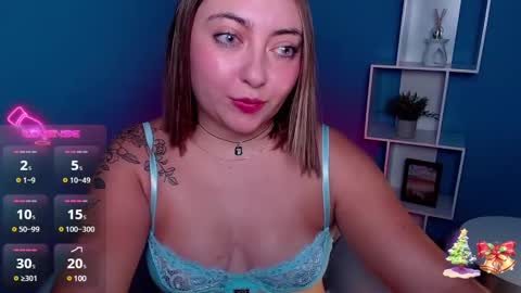 Snapshot of miaawild chatting on 12/28/24, 01:18 Andrea online show from 12/28/24, 01:18