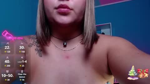 Snapshot of miaawild chatting on 01/05/25, 02:41 Andrea online show from 01/05/25, 02:41