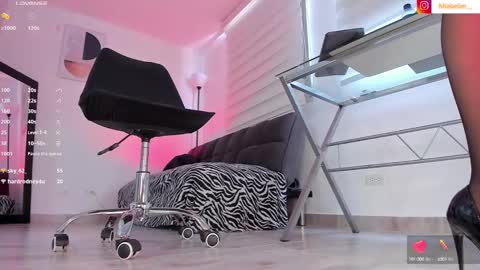 Mia Belier  online show from 01/20/25, 04:34