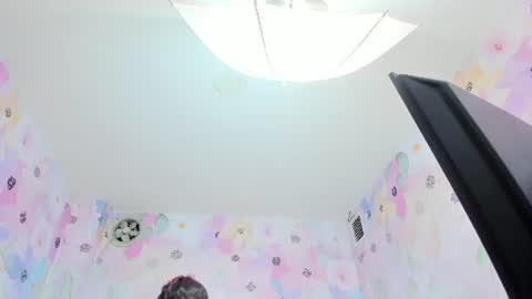 Mia online show from 07/02/26, 11:00