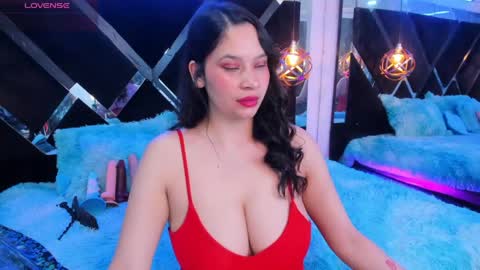 Mia online show from 05/30/26, 02:52
