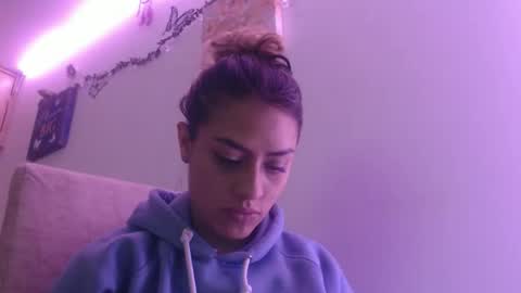 Miia  online show from 01/19/26, 03:32