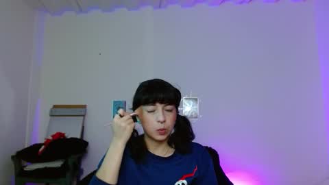 Mia david      online show from 03/16/26, 07:40