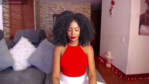 Snapshot of miaderail chatting on 01/04/25, 10:55 Sofi online show from 01/04/25, 10:55