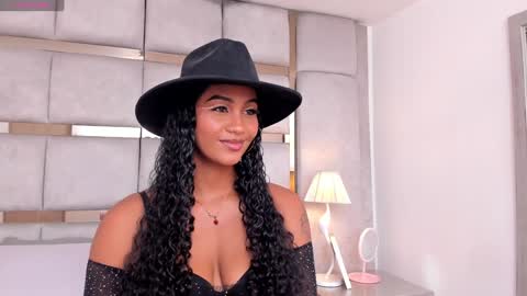 Call me Mia online show from 12/07/24, 07:54