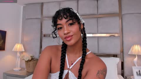 Call me Mia online show from 12/10/24, 07:22