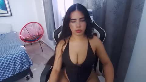 miafunny5 online show from 10/11/25, 06:17