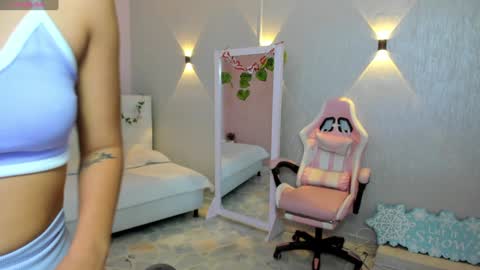 Snapshot of miagomez1 chatting on 01/09/25, 01:13 Mia Gomez online show from 01/09/25, 01:13