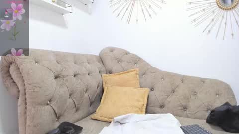 Miah Collins online show from 02/14/26, 02:03