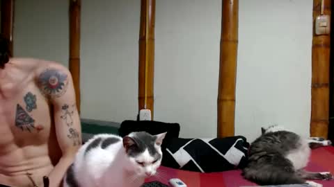 Mia  Sam online show from 04/14/26, 09:21