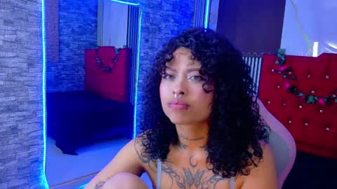 MIA VELEZ online show from 04/20/26, 02:58