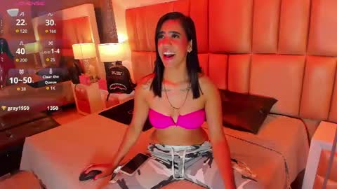Mia online show from 07/24/26, 09:24