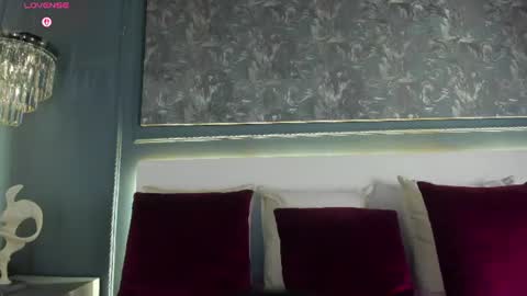 Snapshot of miakay1 chatting on 06/16/26, 03:31 Mia online show from 06/16/26, 03:31