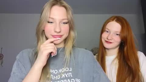 Snapshot of miakeler chatting on 03/12/25, 06:33 milanaaaa online show from 03/12/25, 06:33