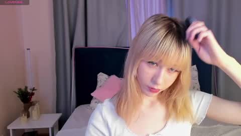 miakimiko online show from 04/20/26, 02:25