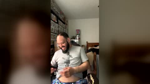 Mark online show from 04/08/26, 02:50