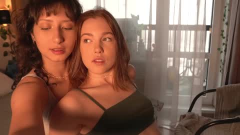 Snapshot of mialandxx chatting on 01/22/25, 09:13 ask online show from 01/22/25, 09:13