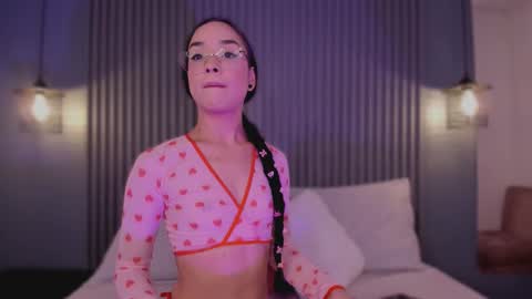 Mia Larouse online show from 02/23/26, 08:39