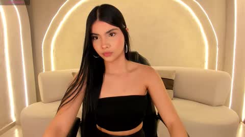 Snapshot of mialaurence_ chatting on 02/03/26, 07:08 Call me Mia online show from 02/03/26, 07:08