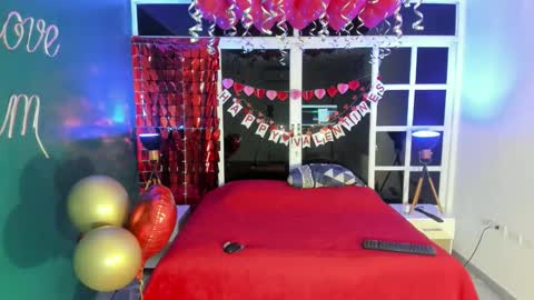 Mia 3 online show from 02/15/26, 02:52