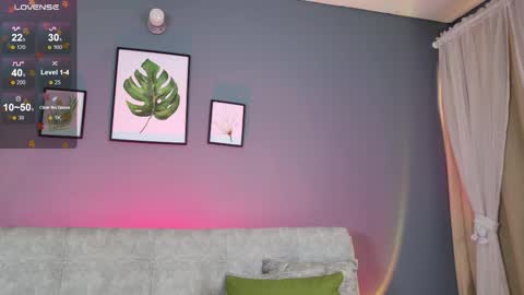 Mia online show from 02/17/26, 01:51