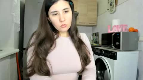 Snapshot of miamarrone chatting on 01/12/26, 12:38 MiaMarrone online show from 01/12/26, 12:38