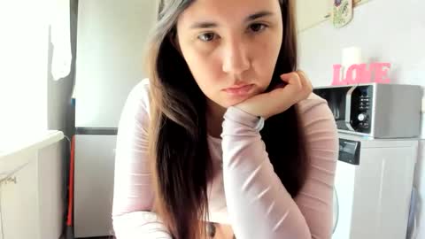 MiaMarrone online show from 05/02/26, 10:42