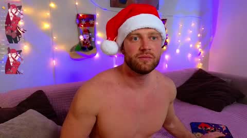 Snapshot of miamax88 chatting on 12/28/24, 07:22 BestMarriedCouple online show from 12/28/24, 07:22