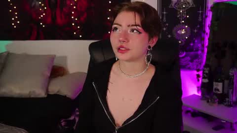 Lili online show from 07/10/26, 02:38