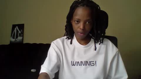 Muffin online show from 04/12/26, 06:46