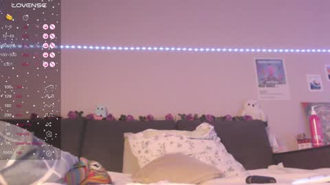 Mia online show from 12/06/24, 10:05