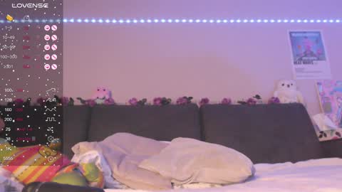 Mia online show from 01/19/25, 03:53