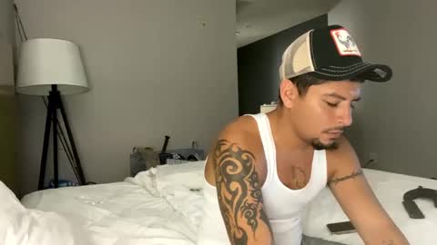 miamiclos1 online show from 01/29/25, 03:12