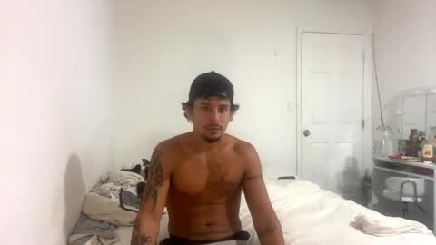 miamiclos1 online show from 11/30/25, 01:48