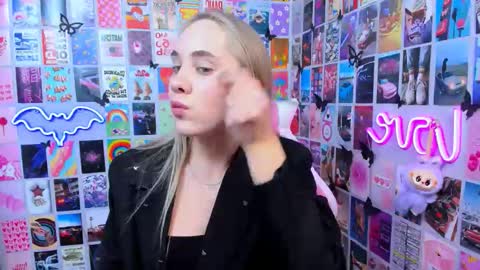 miamilas online show from 12/22/25, 01:52