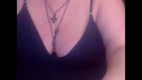 maya online show from 11/03/25, 07:04