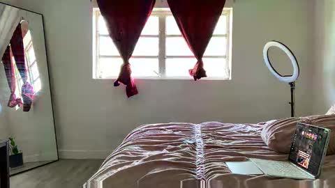 MiamiWorld online show from 11/15/25, 03:30