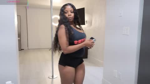 MiamiWorld online show from 04/04/26, 02:54