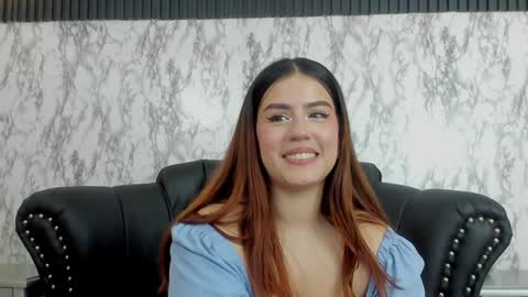 Snapshot of miamontoya chatting on 01/13/25, 03:15 Mia   -5 7001400 Follow  online show from 01/13/25, 03:15