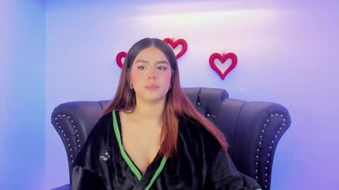 Snapshot of miamontoya chatting on 02/25/25, 03:38 Mia   -5 7001400 Follow  online show from 02/25/25, 03:38