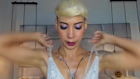 Snapshot of miamorgann chatting on 01/12/25, 05:22 Mia Morgann online show from 01/12/25, 05:22