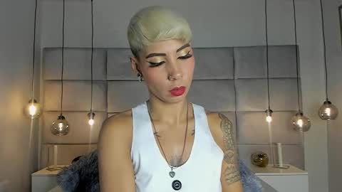 Snapshot of miamorgann chatting on 02/10/25, 01:22 Mia Morgann online show from 02/10/25, 01:22