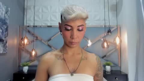 Snapshot of miamorgann chatting on 03/02/25, 01:05 Mia Morgann online show from 03/02/25, 01:05